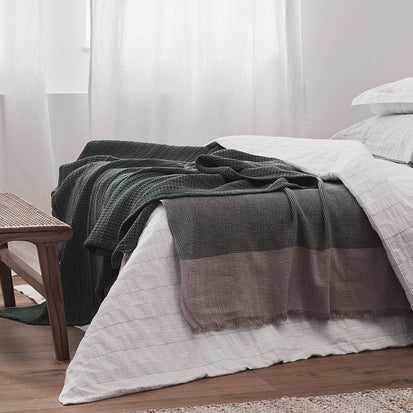 Tagesdecke Anadiain Grün | Schöne Ideen für Ihr Zuhause | URBANARA
