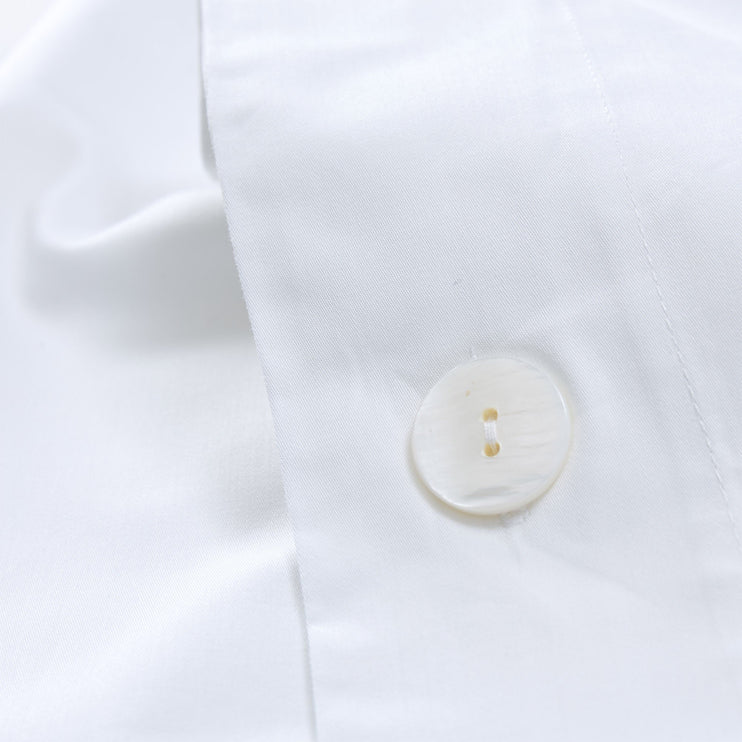 Satin-Bettwäsche Millau Weiß, 100% gekämmte und merzerisierte Baumwolle | URBANARA Satin-Bettwäsche