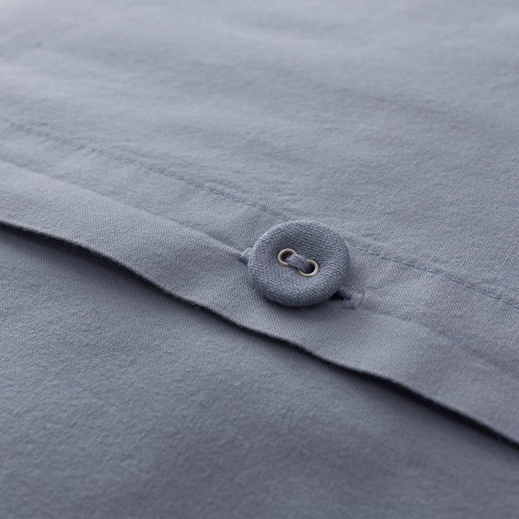 Kissen Lousa in Helles Graublau aus 100% Leinen | Entdecken Sie unsere schönsten Wohnaccessoires
