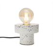Tischlampe Udupi, Weiß, 100% Terrazzo & 100% Messing | URBANARA Tischleuchten