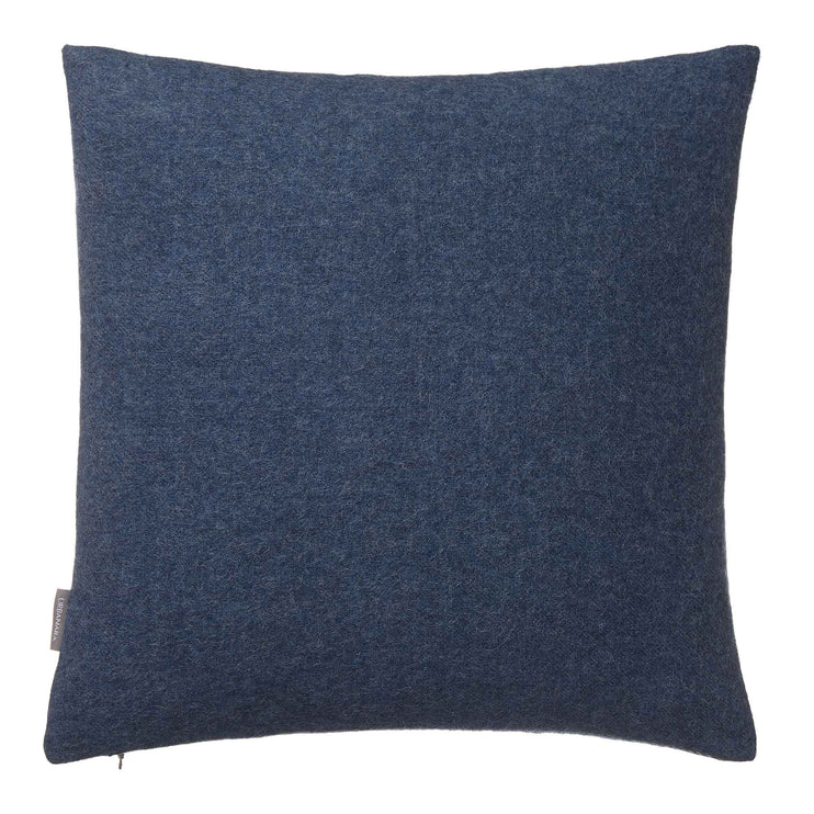Kissenhülle Alanga, Jeansblau & Eierschale, 100% Baby Alpakawolle | Hochwertige Wohnaccessoires