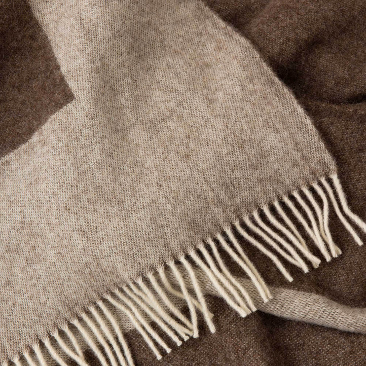 Wolldecke Karby Creme & Braun, 100% Schurwolle | Hochwertige Wohnaccessoires
