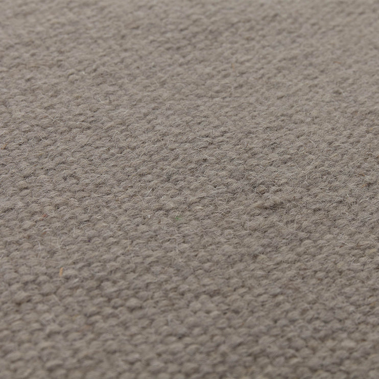 Teppich Manu, Hellgrau, 50% Schurwolle & 50% Baumwolle | URBANARA Wollteppiche