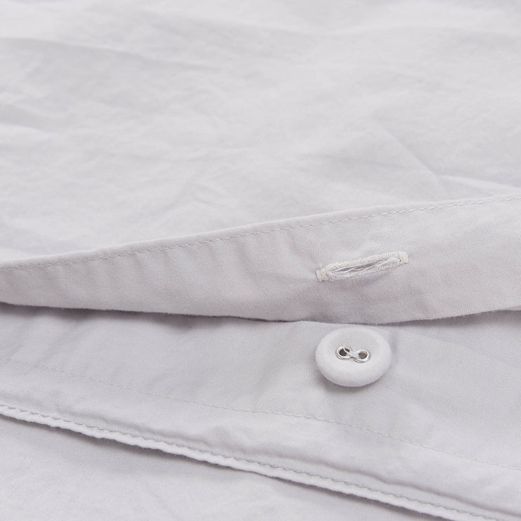 Kissenbezug Moledo in Silbergrau aus 100% Bio-Baumwolle | Entdecken Sie unsere schönsten Wohnaccessoires