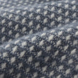 Wolldecke Osele Dunkles Graublau & Eierschale, 100% Lammwolle | URBANARA Wolldecken