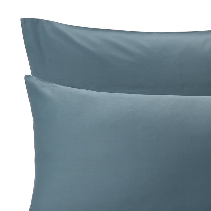 Satin-Bettwäsche Oufeiro in Blasses Petrol | Schöne Ideen für Ihr Zuhause | URBANARA